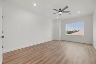 117 Capetown Ln, Conroe, TX 77356 - Photo 27