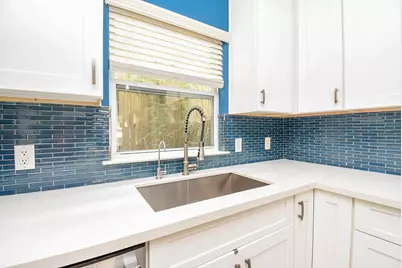2202 Naomi Street #3, Houston, TX 77054 - Photo 7