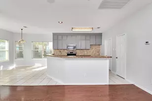 15711 Rosewood Hill Ct, Sugar Land, TX 77498 - Photo 17