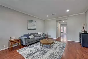 2604 Bering Dr, Houston, TX 77057 - Photo 3