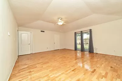 5822 W Bellfort Street, Houston, TX 77035 - Photo 19