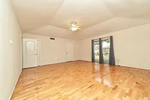 5822 W Bellfort St, Houston, TX 77035 - Photo 19