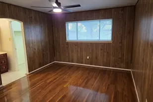 2121 Redwood St, Kemah, TX 77565 - Photo 15