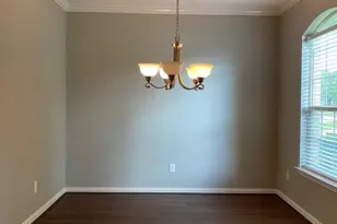 42 Black Swan Ct, The Woodlands, TX 77354 - Photo 5