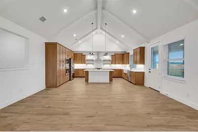 12110 Upper Meadows Avenue, Mont Belvieu, TX 77535 - Photo 9