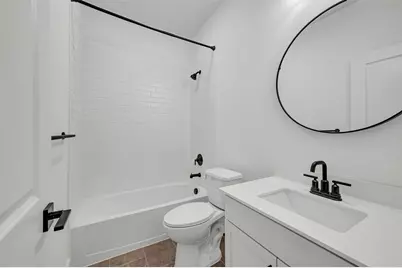 12110 Upper Meadows Avenue, Mont Belvieu, TX 77535 - Photo 19