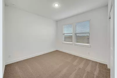 12110 Upper Meadows Avenue, Mont Belvieu, TX 77535 - Photo 17