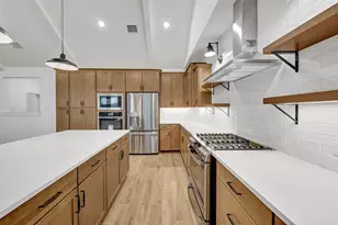 12110 Upper Meadows Ave, Mont Belvieu, TX 77535 - Photo 11