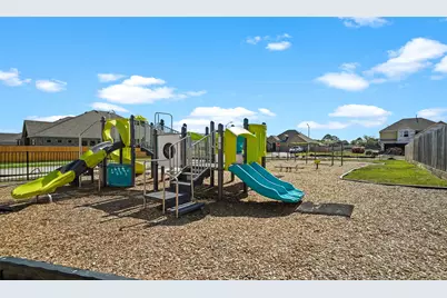 12110 Upper Meadows Avenue, Mont Belvieu, TX 77535 - Photo 39