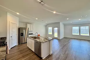 1102 Rayburn Dr, Rosharon, TX 77583 - Photo 7