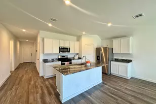 1102 Rayburn Dr, Rosharon, TX 77583 - Photo 9