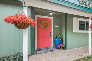 1 Laurel Oak Pl E, The Woodlands, TX 77380 - Photo 1