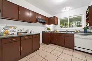 1 Laurel Oak Pl E, The Woodlands, TX 77380 - Photo 17