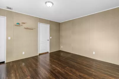 211 Woodstock, Livingston, TX 77351 - Photo 7