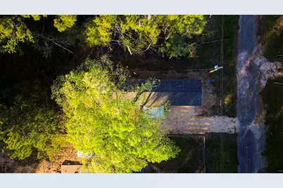 211 Woodstock, Livingston, TX 77351 - Photo 27