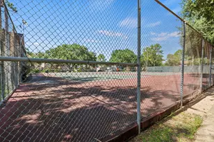 2210 Joel Wheaton Rd, Houston, TX 77077 - Photo 33