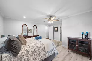 2210 Joel Wheaton Rd, Houston, TX 77077 - Photo 19