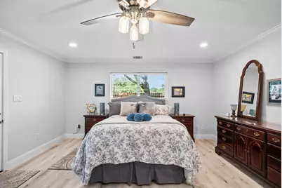 2210 Joel Wheaton Road, Houston, TX 77077 - Photo 11