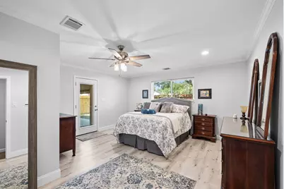 2210 Joel Wheaton Road, Houston, TX 77077 - Photo 17