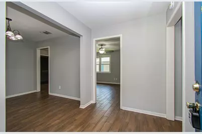 25003 S Broken Bough, Spring, TX 77380 - Photo 11