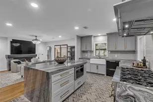 801 N 3rd Street St, Bellaire, TX 77401 - Photo 15