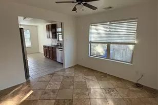 4330 Sprangletop Ave, Baytown, TX 77521 - Photo 5