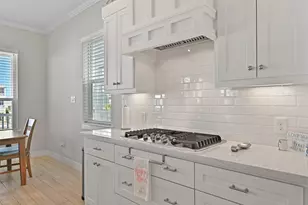 3827 Neptune, Galveston, TX 77554 - Photo 7