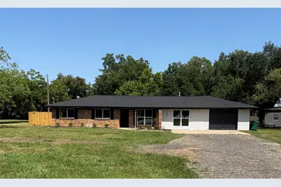 909 S Downing Road, Angleton, TX 77515 - Photo 1
