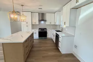 909 S Downing Rd, Angleton, TX 77515 - Photo 13