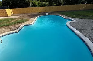 909 S Downing Rd, Angleton, TX 77515 - Photo 7