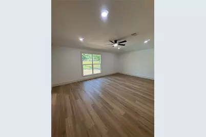 909 S Downing Road, Angleton, TX 77515 - Photo 23