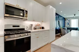 3905 Sumpter St, Houston, TX 77020 - Photo 9