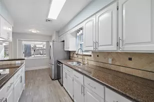 9703 Philmont Dr, Houston, TX 77080 - Photo 13