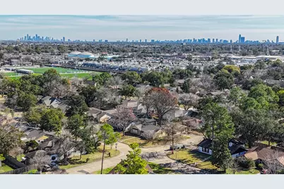 9703 Philmont Drive, Houston, TX 77080 - Photo 31