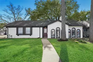 9703 Philmont Dr, Houston, TX 77080 - Photo 3
