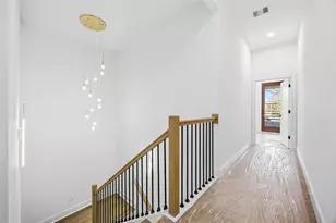 8303 Bassett St, Houston, TX 77051 - Photo 7