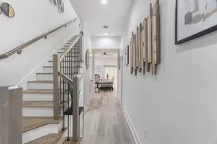 890 Lucky St, Houston, TX 77088 - Photo 5