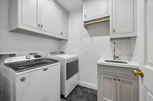 2439 Stanmore Dr, Houston, TX 77019 - Photo 23