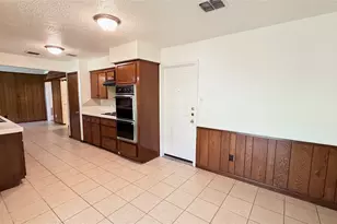 18010 Blundell Dr, Spring, TX 77388 - Photo 9