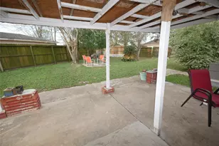 10834 Cayman Mist Dr, Houston, TX 77075 - Photo 13