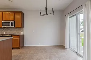 13600 Breton Ridge St, Houston, TX 77070 - Photo 9