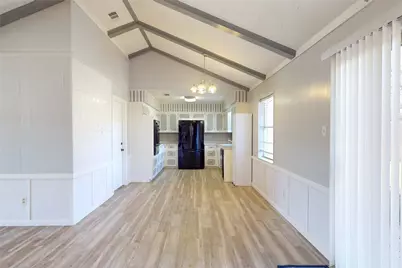 5005 Cedar Creek Drive, Dickinson, TX 77539 - Photo 9