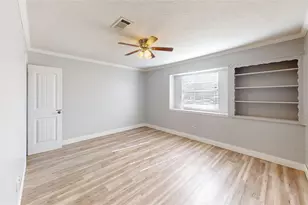 5005 Cedar Creek Dr, Dickinson, TX 77539 - Photo 15