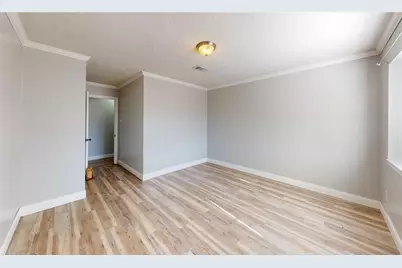 5005 Cedar Creek Drive, Dickinson, TX 77539 - Photo 13