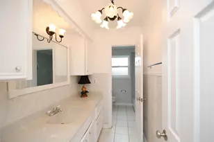 1006 Baymeadow Dr, Houston, TX 77062 - Photo 23