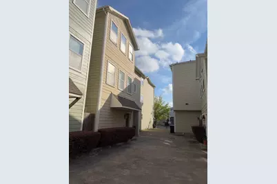 1828 Fletcher Street, Houston, TX 77009 - Photo 5