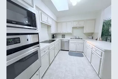 17243 Ash Butte Drive, Houston, TX 77090 - Photo 11