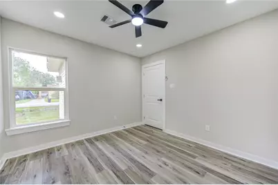 10413 Muscatine Street, Houston, TX 77029 - Photo 27