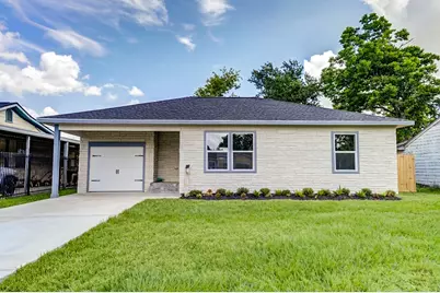 10413 Muscatine Street, Houston, TX 77029 - Photo 1