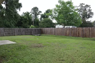 304 Carlos Leal Drive, Dayton, TX 77535 - Photo 11